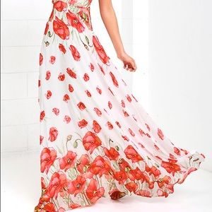 NWOT Lulu’s Poppy Dress 💃🏻